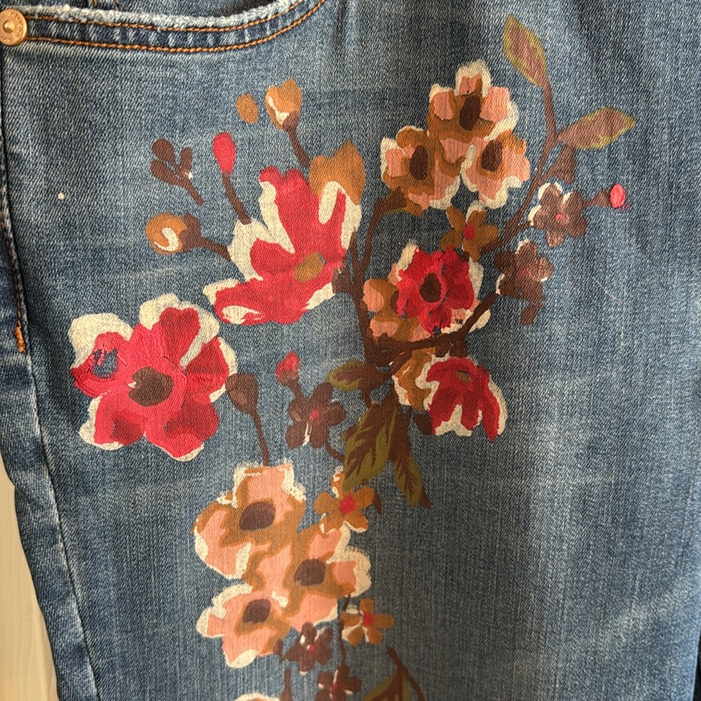 Seven7 Blue Denim Jeans with Painted Red and Brown Flowers - Picture 3 of 5